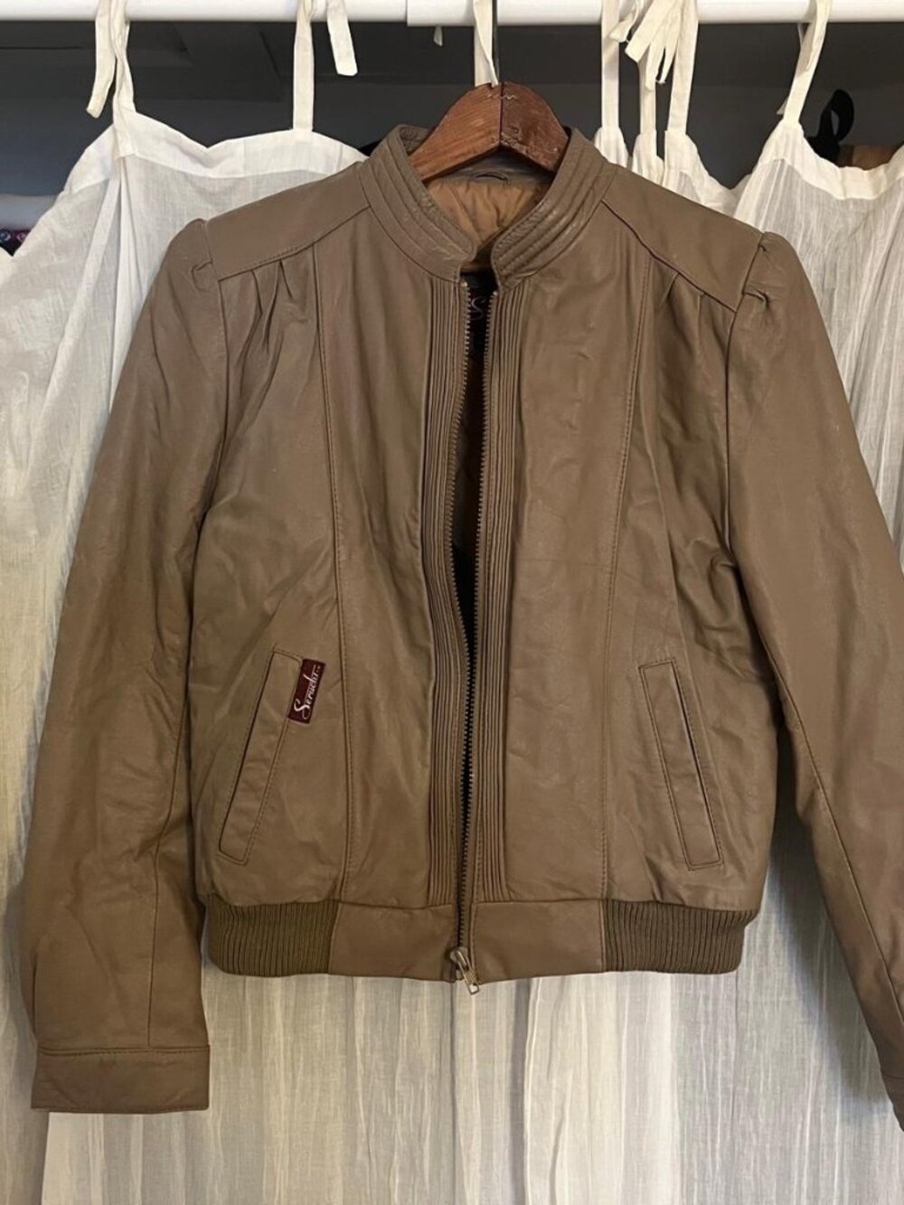 vintage 80s tan leather bomber jacket